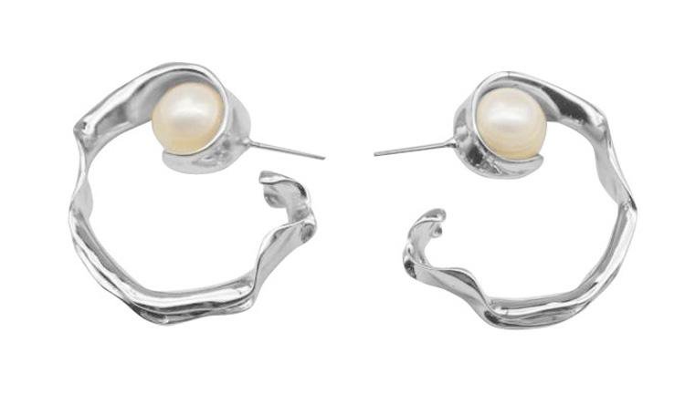 Silver Liquid Pearl Hoop Earrings – Coup de Coeur London