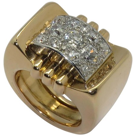 1940s Diamond "Pont" Platinum and Gold Cocktail Ring For Sale at 1stDibs