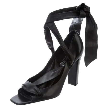 VINTAGE Y2K Yves Saint Laurent Rive Gauche Tom Ford black wrap square toe heels sandals