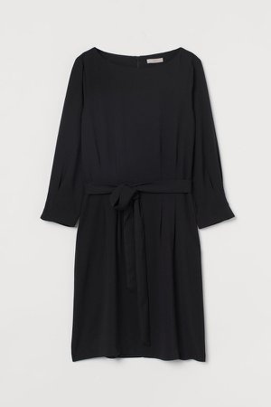 Boat-neck Dress - Black