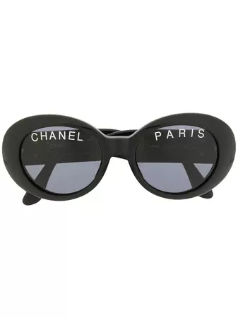 Chanel Pre-Owned 1990s CC Jackie O-frame sunglasses - FARFETCH