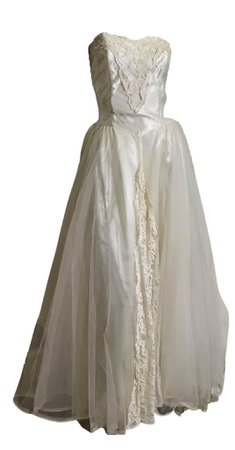 Timeless Soft White Tulle and Lace Strapless Wedding Dress circa 1950s – Dorothea's Closet Vintage
