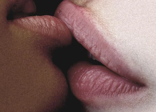 kissing png kiss