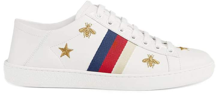Ace sneaker with bees and stars