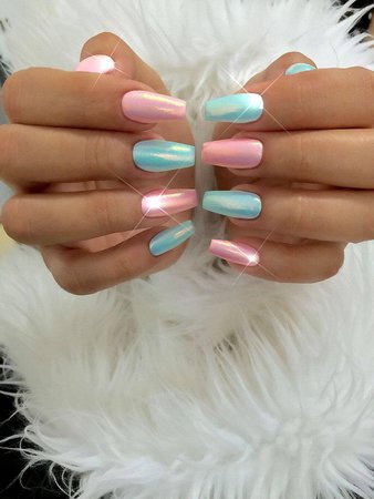Turqoise and Pink Nails