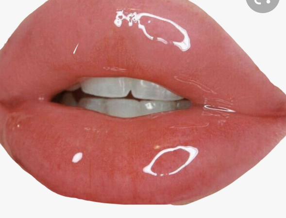 lips with lip gloss