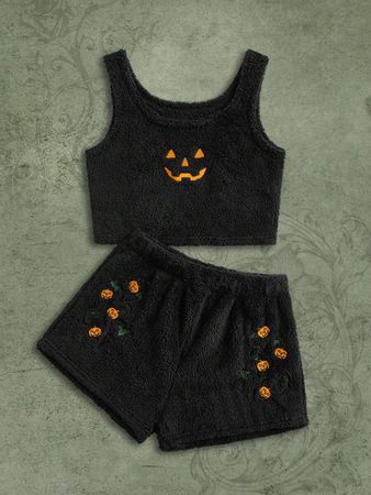 Is That The New Halloween Cartoon Graphic Flannel PJ Set ??| ROMWE USA