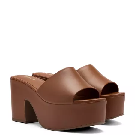 Miso Platform Sandal In Caramel Leather | Larroude Shoes