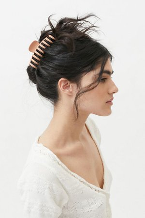 Marley Claw Clip | Urban Outfitters