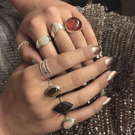 silver gemstone rings