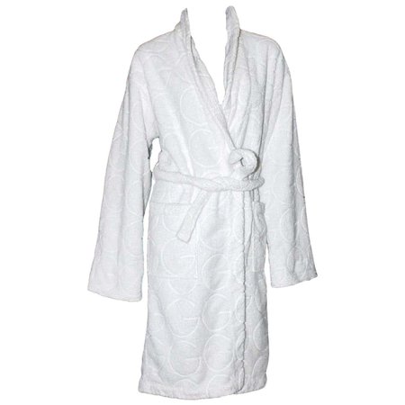Rare Gucci by Tom Ford White GG Logo Terrycloth Terry Towel Bath Robe Coat For Sale at 1stDibs