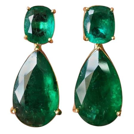 Certified 41.14 Carat Zambian Emerald Drop Earrings For Sale at 1stDibs
