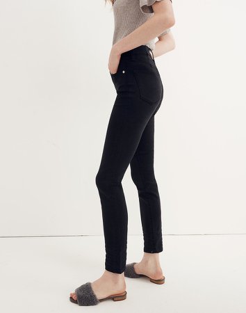 9" Mid-Rise Skinny Jeans in Lunar Wash: TENCEL Denim Edition