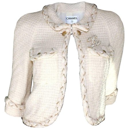 Classy Chanel Ivory Chain Braided Tweed CC Logo Button Jacket For Sale at 1stdibs