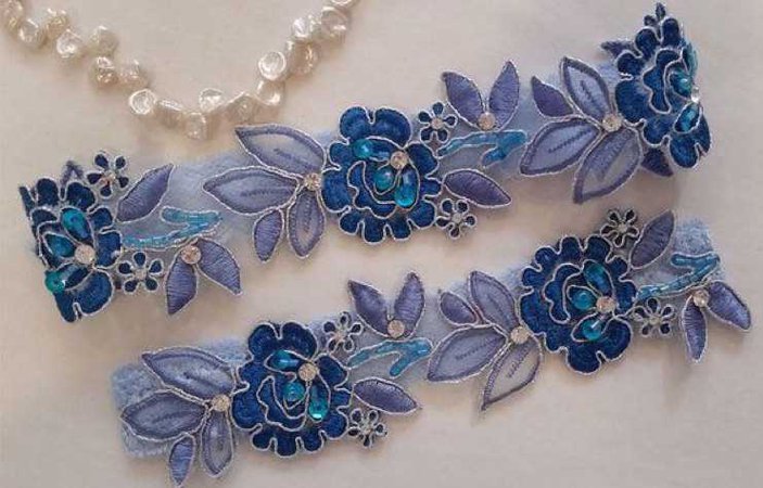 floral blue garter