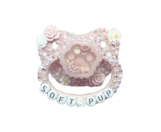 Pup adult paci