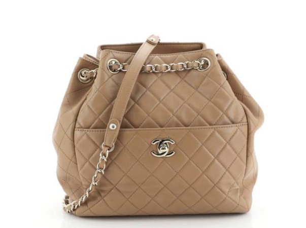 Chanel bag (Tan)