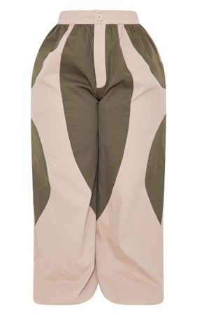 Plus Khaki Panel Oversized Cargo Trousers | PrettyLittleThing USA