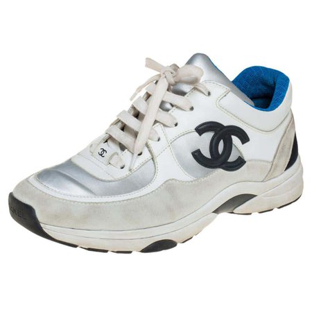 Chanel White/Grey Suede, Leather And Fabric CC Low-Top Sneakers Size 38.5 at 1stDibs