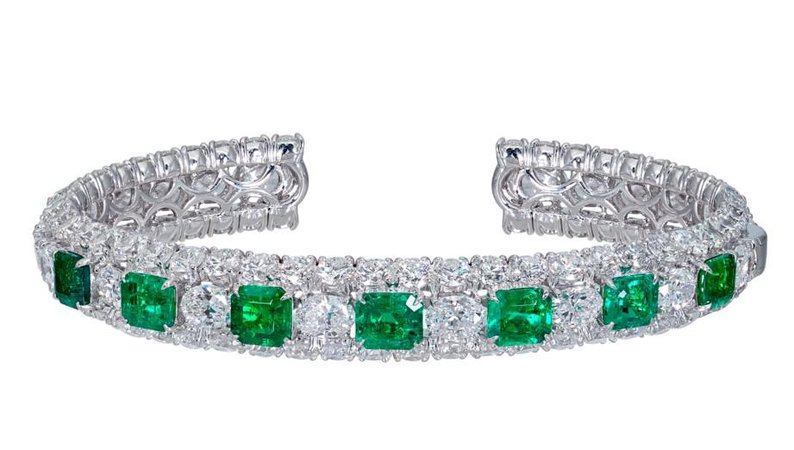 Emerald and diamond bracelet