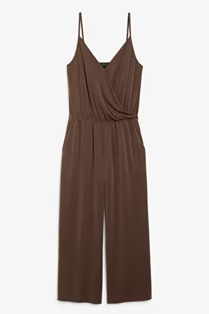 Super-soft wrap jumpsuit - Dark brown - Jumpsuits - Monki WW