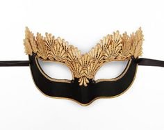 Pin by Peace Love And Jewels on * S o i r é e * | Pinterest | Masquerades, Masking and Masquerade masks