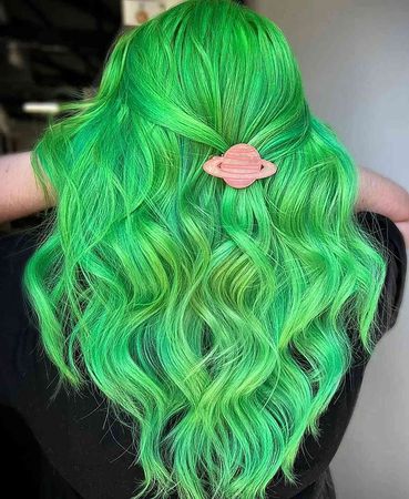 Light to Dark Green Hair Colors