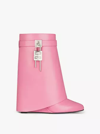 Givenchy  pink Shark Lock ankle boots in leather

$1995