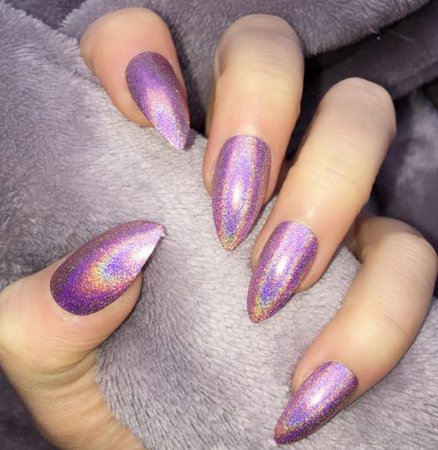 Holographic – Doobys Nails