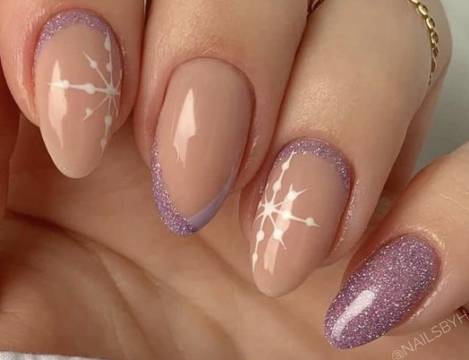 purple Christmas nails