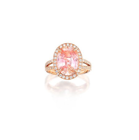 Bonhams : A Sapphire and Diamond Ring