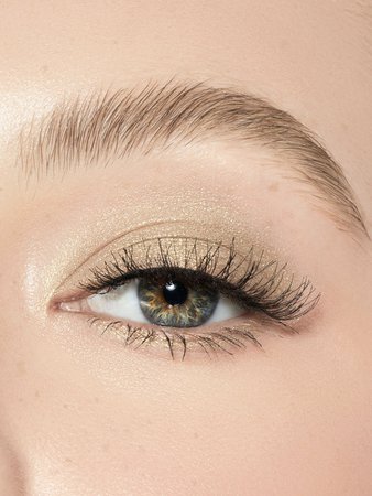 Beach Babe | Eyeshadow Single | Kylie Cosmetics by Kylie Jenner