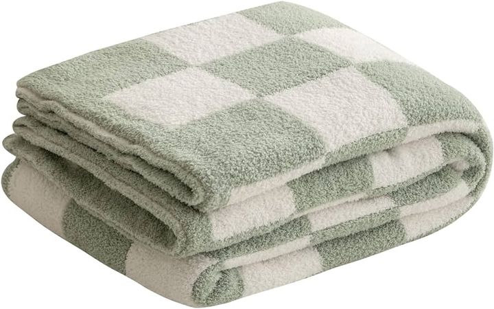 Amazon.com: Throw Blanket with Checkerboard Plaid- Cozy Breathable All Seasons Soft Checkered Blanket Gingham Home Decor for Couch and Bed -Throw Size 51"x63",Sage Green : Home & Kitchen
