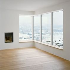3d Rendering Empty White Minimal Room With Nice Wallpaper Near Window | Empty rooms interior, Dance rooms, Empty room
