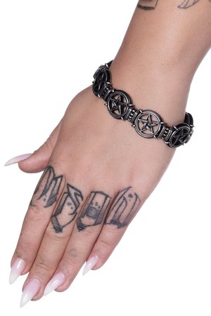 *clipped by @luci-her* Witchcraft Pentagram Bracelet - Shop Now - us.KILLSTAR.com