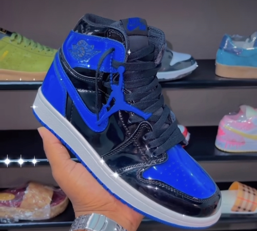 blue Jordan 1’s