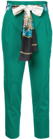 print belted cropped trousers