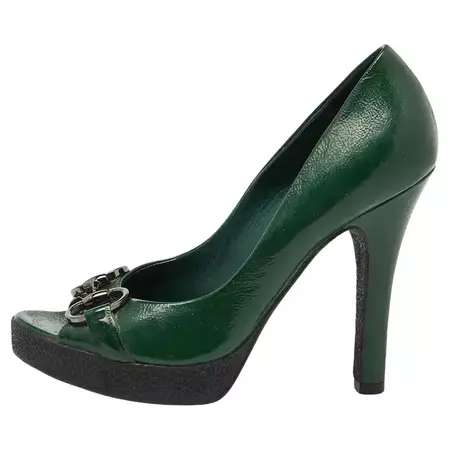 Gucci Green Patent Leather Horsebit Peep Toe Pumps Size 36 For Sale at 1stDibs
