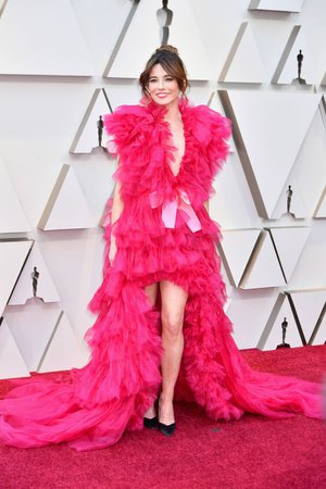 21 Best and Worst Dressed Celebrities From 2019 Oscars Red Carpet