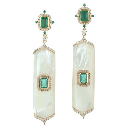 Emerald Pearl Diamond 18 Karat Gold Earrings For Sale at 1stDibs