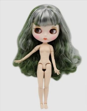 doll green gray