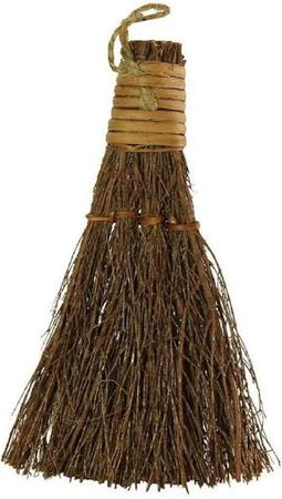 cinnamon broom