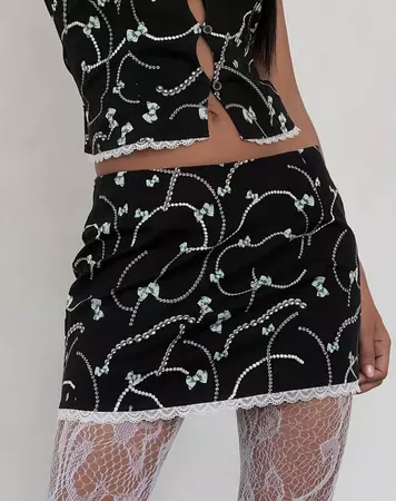 Black Mini Skirt with Pearl and Bow Print | Molen – motelrocks-com-us