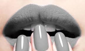 Grey lips