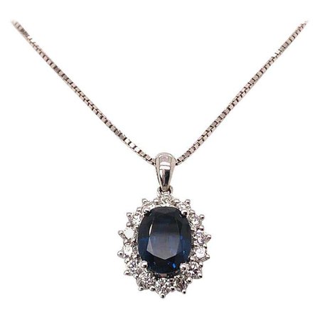 2.07 Carat Oval Cut Blue Sapphire and Diamond Pendant Set in 18K White Gold For Sale at 1stDibs