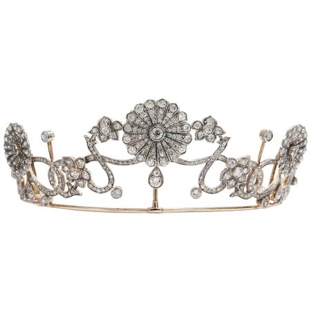 Antique Victorian circa 1890 16.76 ct Diamond Silver and Gold Belle Époque Tiara For Sale at 1stdibs