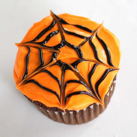 spiderweb cupcake