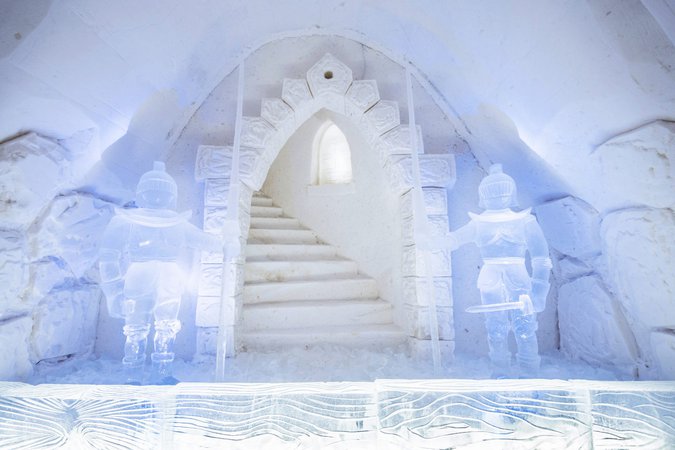 Snow-Castle-in-Kemi-with-ice-Finland-scaled.jpg (2560×1706)