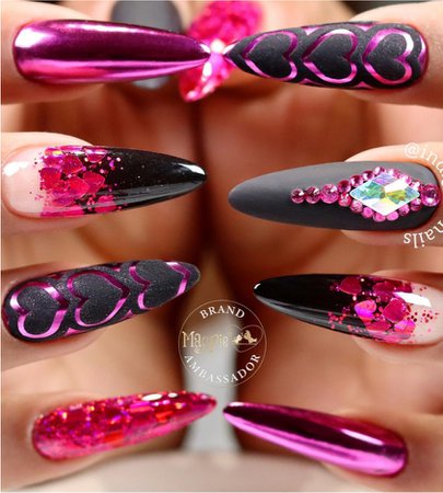 Black/Pink Nails
