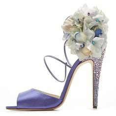 Zapato de Pronovias (ALDA), categoría novia | Zapatos de novia, Zapatos de boda, Zapatillas de novia